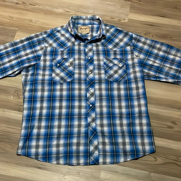 Wrangler western snap up shirt Blue plaid Pearlized snaps Long sleeves Mens XL - Picture 2 of 14